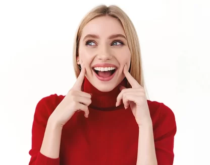 In-office professional teeth whitening without the risk, wait, and in four key steps 